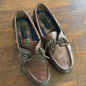 Sperry Topsiders 10M